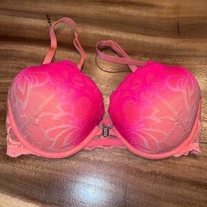 La Senza Pink to Coral Ombre Lace Push-Up Bra